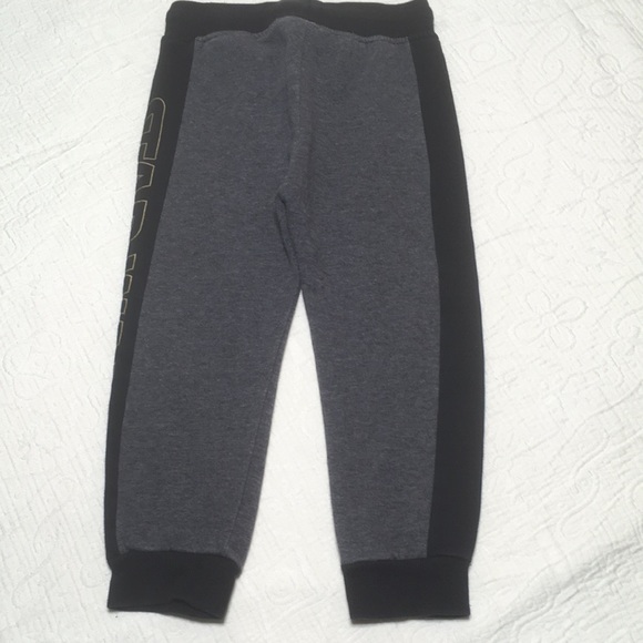 2-3T (6/$20) Star Wars Sweatpants by H&M - Picture 8 of 16